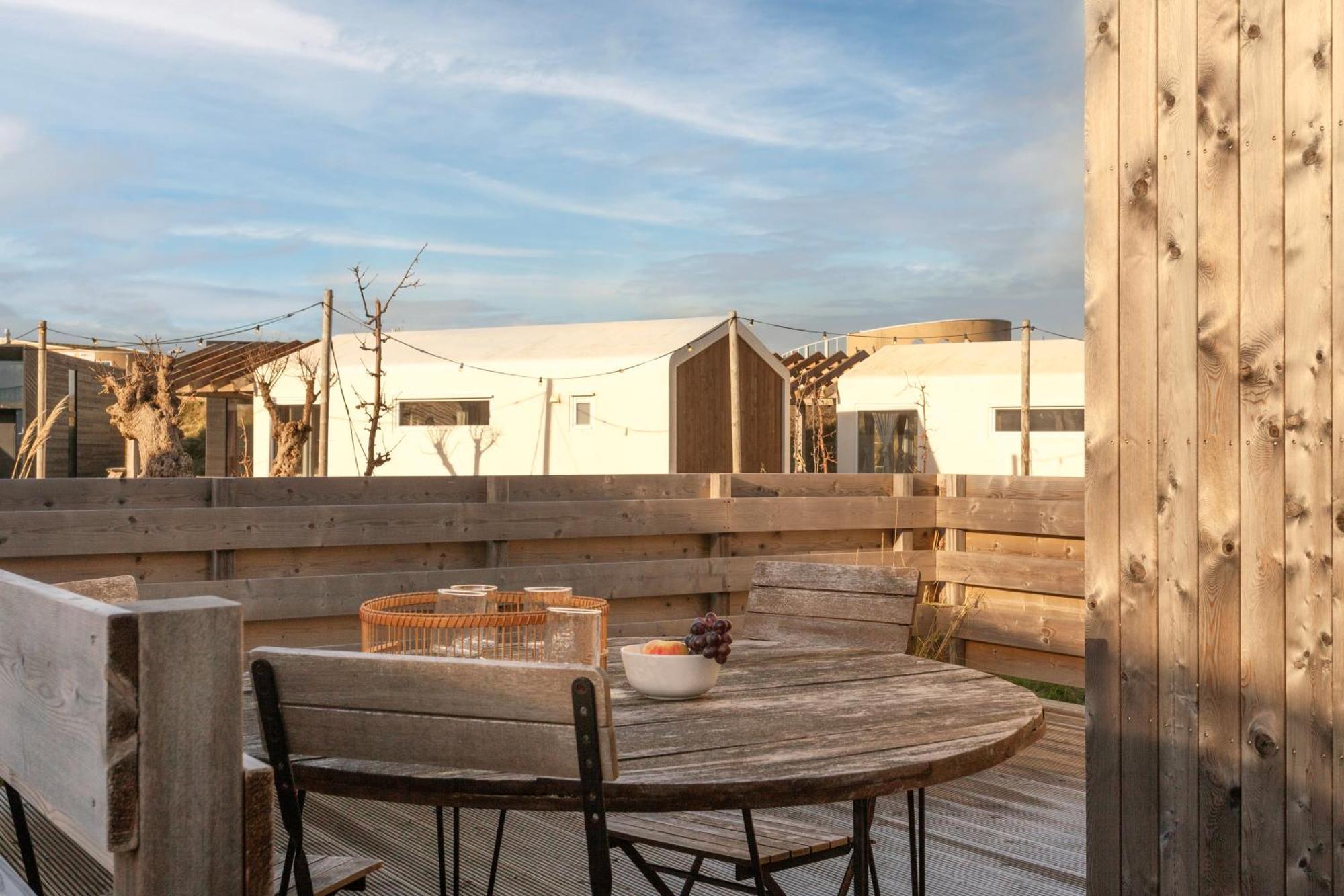 Basecamp Tiny House Eco-Resort Ijmuiden IJmuiden Exterior foto