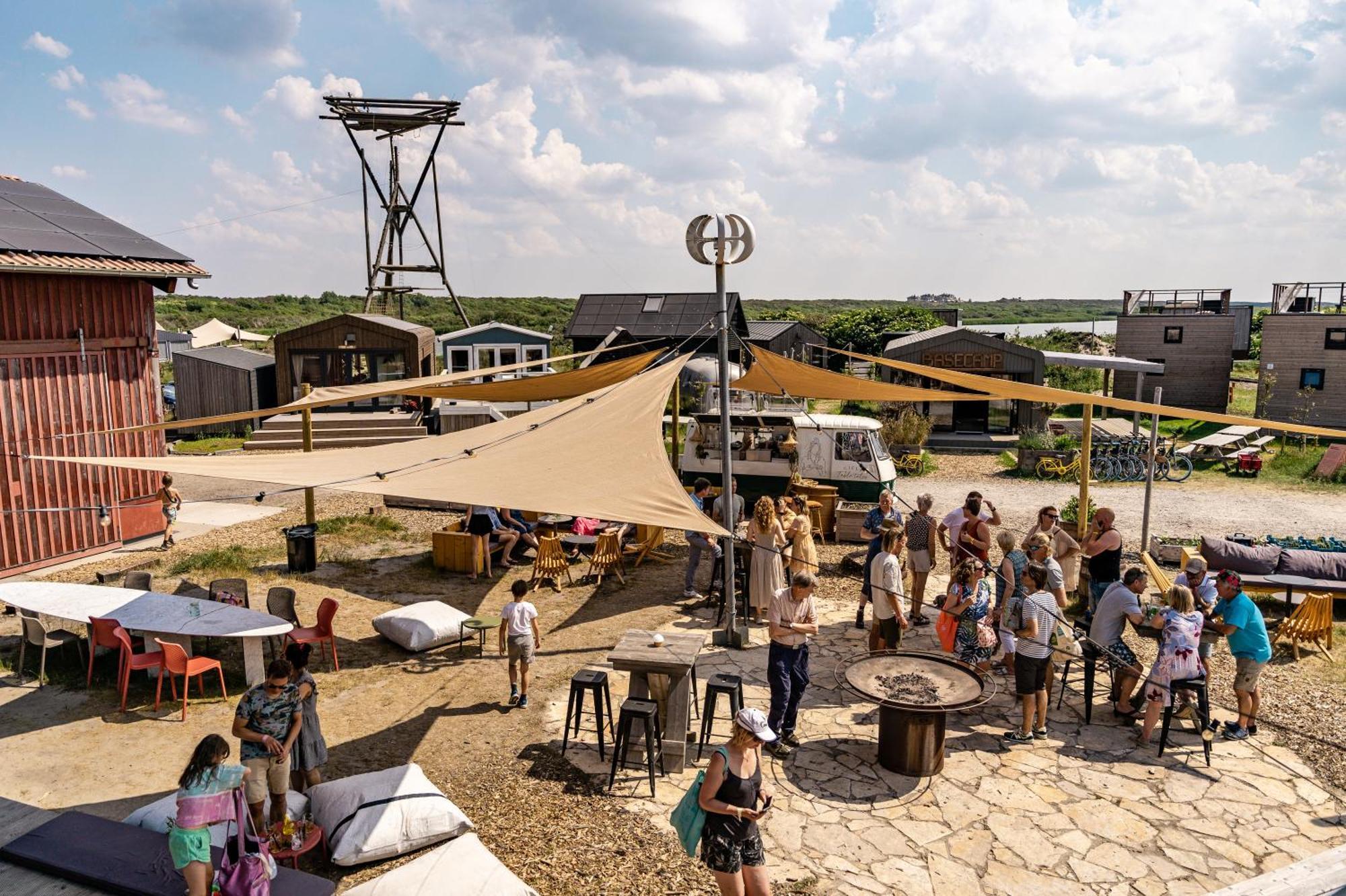 Basecamp Tiny House Eco-Resort Ijmuiden IJmuiden Exterior foto